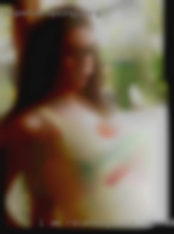 I am recently  single looking for sex tall fit guy.